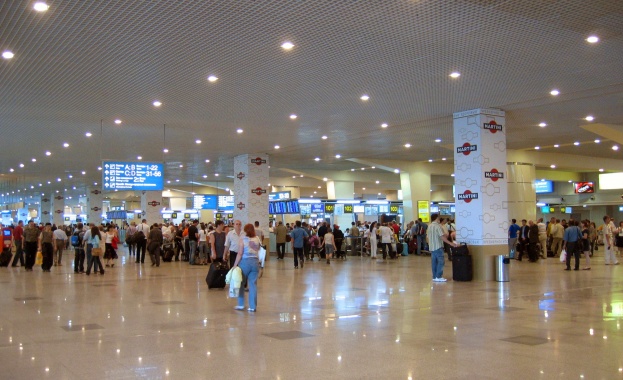 Русия облекчава визовия режим за чужденци 