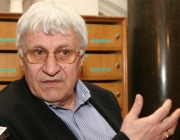 Независимост означава никой да не предрешава съдбата ти...
