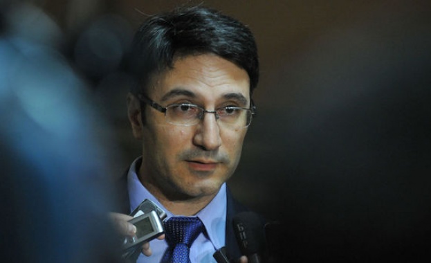 Трайков: Дефицитът в енергийната система не намалява