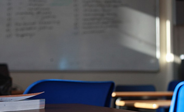 МОН: Дните от 21 до 26 май са неучебни 