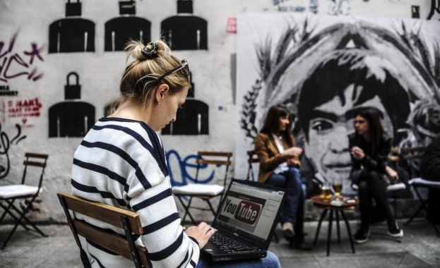 Анкарската адвокатска колегия поиска отмяна на забраната за достъп до YouTube