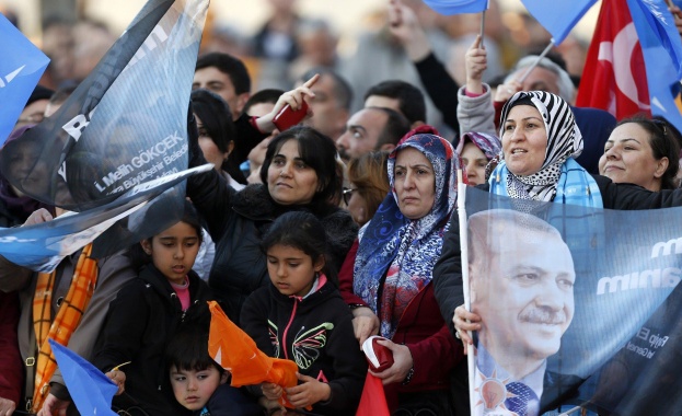 Местният вот в Турция - миниреферендум за Ердоган