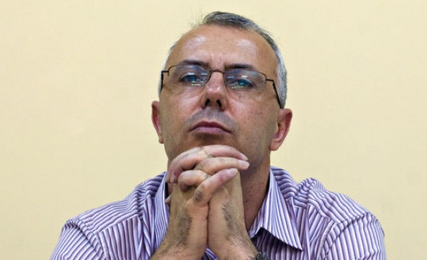 Вучков: Анкетните комисии стават средство за партийна пропаганда