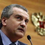 Банките в Крим се връщат към нормалната си дейност