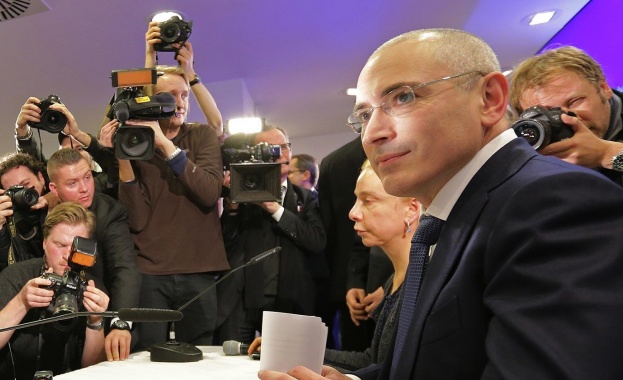 Ходорковски получи разрешение за едногодишен престой в Швейцария