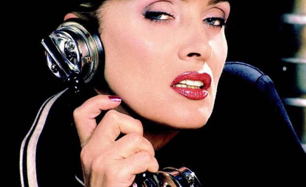 Путин поздрави с 60 годишен юбилей певицата Лайма Вайкуле