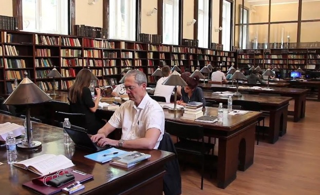 Библиотеките остават основен източник за набавяне на академична литература