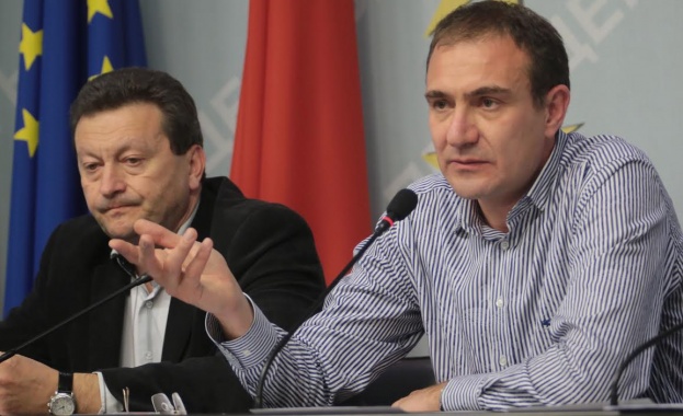 Предстои обединение на всички леви партии в България?