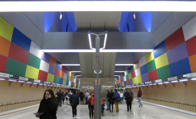 След 10 години мъки, Будапеща се сдоби с ново зашеметяващо метро