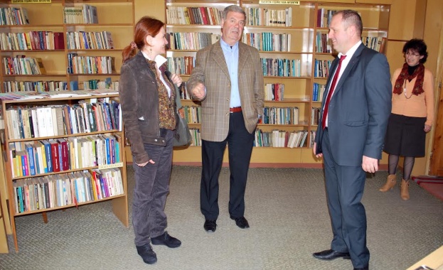 Достена Лаверн: Да загърбим хейтърството и да започнем да съграждаме