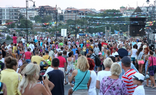 9 млн. туристи унас дпрез 2020, изчисли Бранимир Ботев