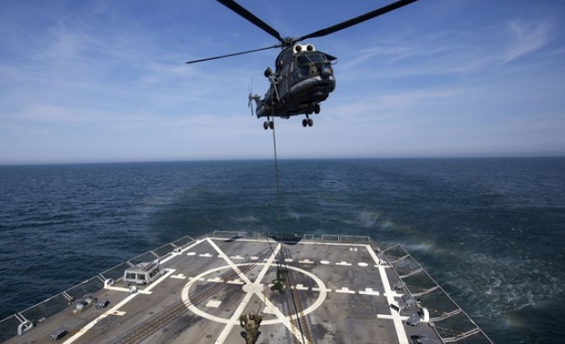 Втори US разрушител хвърля котва в Черно море