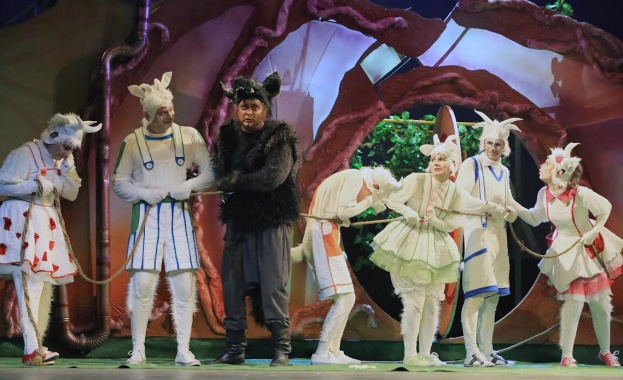Премиерата на „Вълкът и седемте козлета“ завладя операта