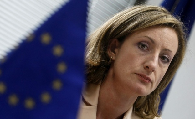 Златанова: В борбата с корупцията и измамите с пари от ЕС няма място за политическо противопоставяне