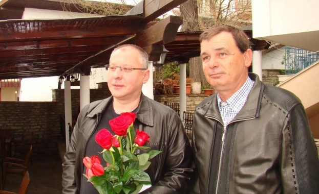 Червени кметове похвалиха Станишев и правителството Червени кметове похвалиха Станишев и правителството