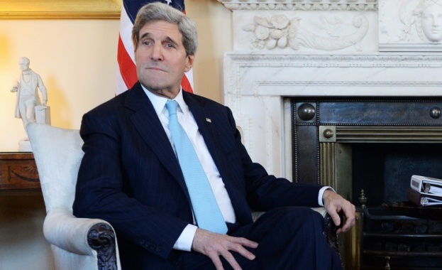 Кери: САЩ ще налага санкции на Русия 