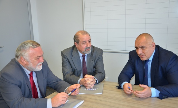 Бойко Борисов подписа споразумения за политическо партньорство на ГЕРБ с РДП и БСДП