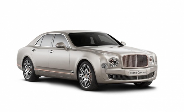 И Bentley мина на другия бряг 