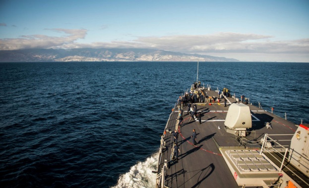 Американски и френски военни кораби навлязоха в Черно море