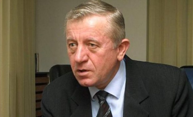 Ген. Михов: България е изправена пред външни предизвикателства, да не допускаме пробиви в сигурността!