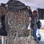 Тронът от Game of Thrones пристигна във Велико Търново