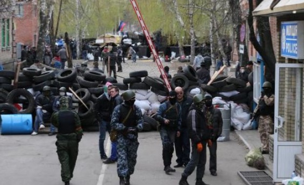 Стрелбата в Славянск взе първи жертви