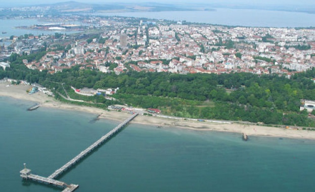 Мостът става великденска сцена за грандиозен концерт