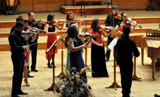 Над 50 събития в 19-я Салон на изкуствата