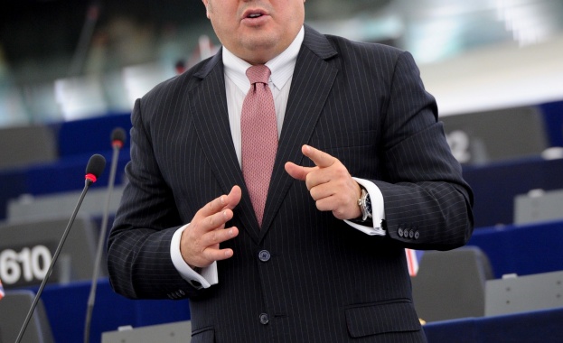 Бинев апелира за по-строги правила относно пенсионните права на гражданите (видео)