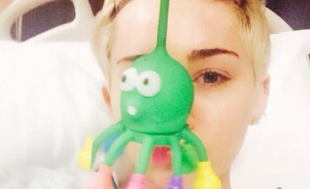 Майли влезе в болница 