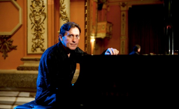 Пето издание на „Големите пианисти-композитори“ 