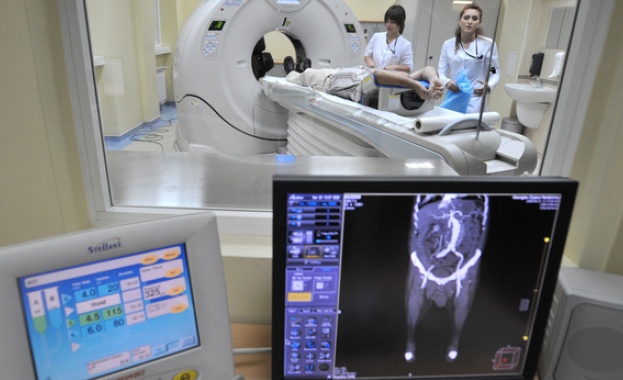 НЗОК сама да определя бюджета, настояват пациентски организации