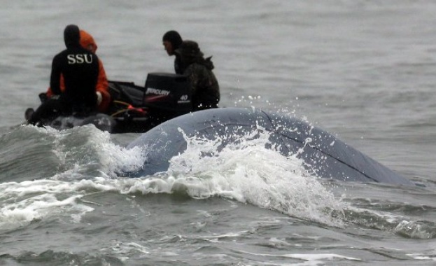 Британски войници спасиха 347 пасажери от горящ френски круизен кораб