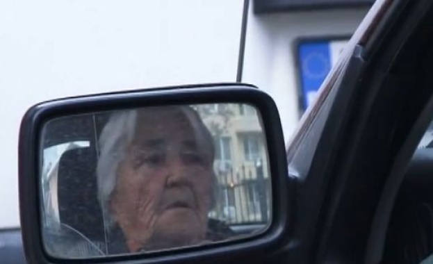 Първата жена шофьор в Пловдив няма нито нарушение