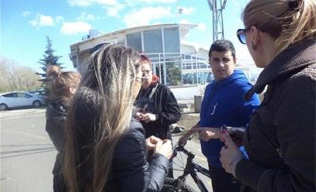 Приятелка на изчезналата Валя: Тя е страхлива, не може да броди сама в Морската градина