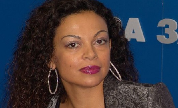 Евгения Банева: Събарянето на басейните ни е терористичен акт  