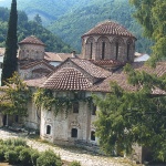 Сменят игумена на Бачковския манастир