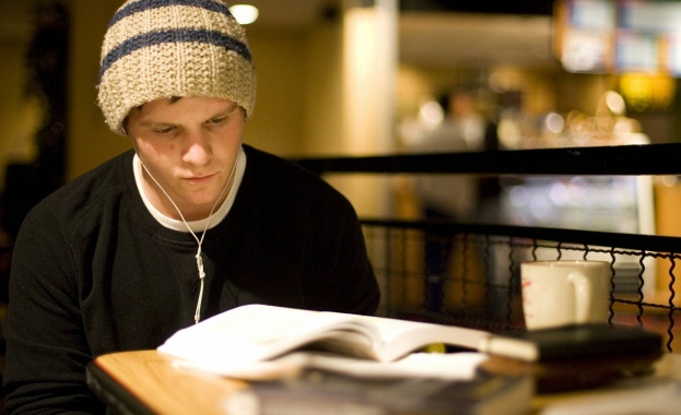 По-атрактивни паралелки привличат кандидат-гимназистите