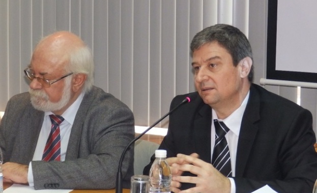 80 милиона лева  за увеличение на заплатите на учителите с 8%, предложиха от КТ „Подкрепа“ 