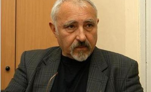 Светлозар Игов: Литературните издания са монополизирани от две фамилии - Зареви и Левчеви