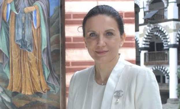 Първанова: Не може повече партия като ДПС да определя стабилността на управлението