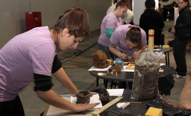 Реформа в професионалното образование обеща зам.-министърът на образованието