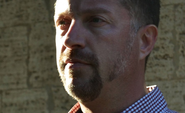 Иво Христов: И сини, и червени в България всички са десни