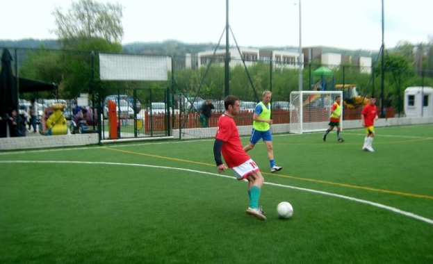 БСП победи всички на междупартиен турнир по мини футбол