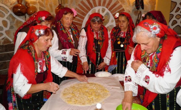 Разлог възхвалява вкуса на баницата на специален фестивал 