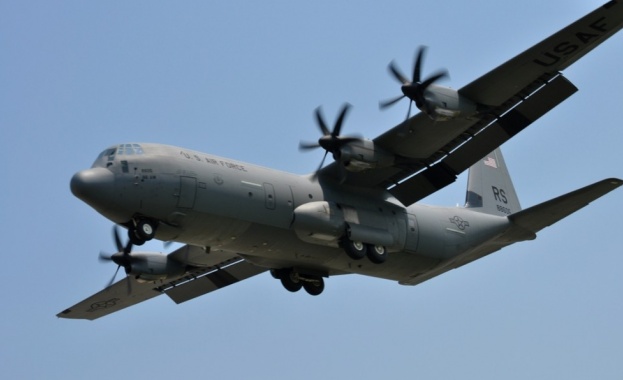 Самолети на НАТО кацат на летище Сарафово