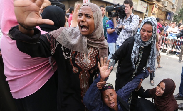 Египет осъди на смърт лидера на „Мюсюлмански братя”