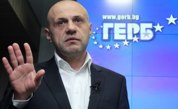 Дончев: Не искам да участвам в политика "кой е най-малко мразен"