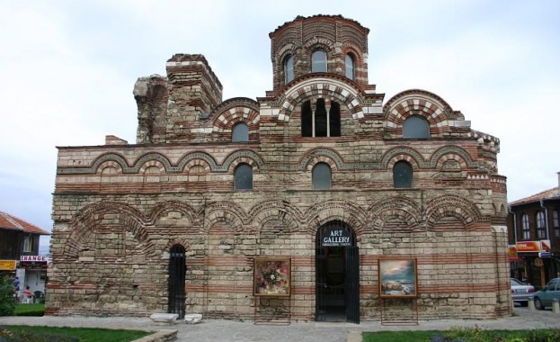 Несебър развива културния и поклонническия туризъм