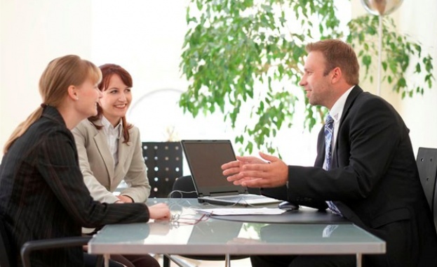 Цената на кредитите намалява